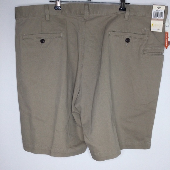 Dockers Perfect Short Classic Fit Tan Size 42 - Picture 4 of 12